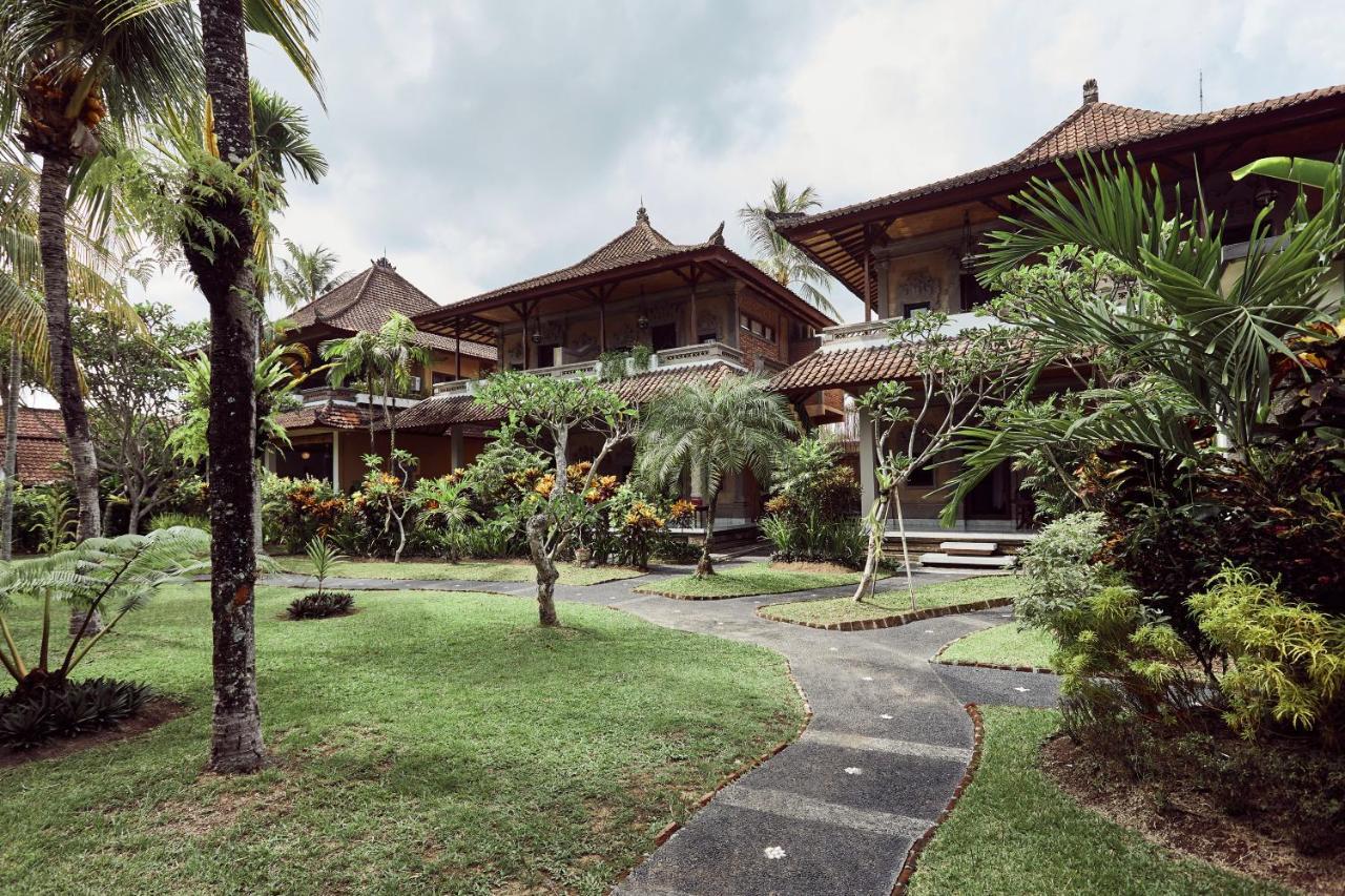 Outpost Hotel